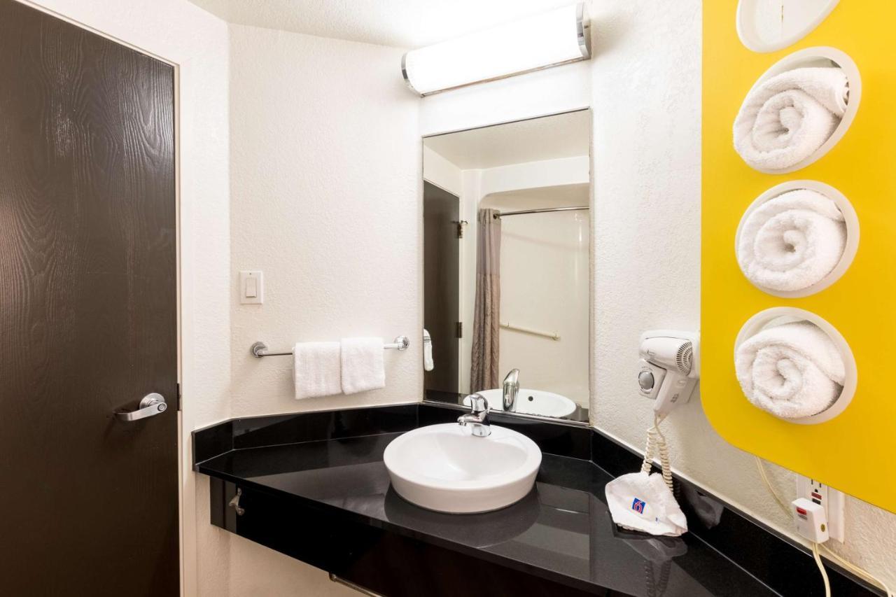 Motel 6-Irving, Tx - Dfw Airport North المظهر الخارجي الصورة